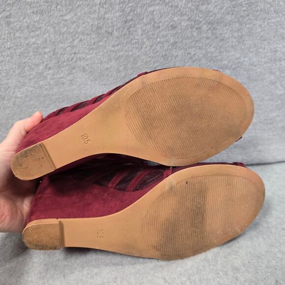 Torrid Burgundy Mesh Scalloped Lace Up Mini Wedge Size 10.5W - Picture 5 of 9